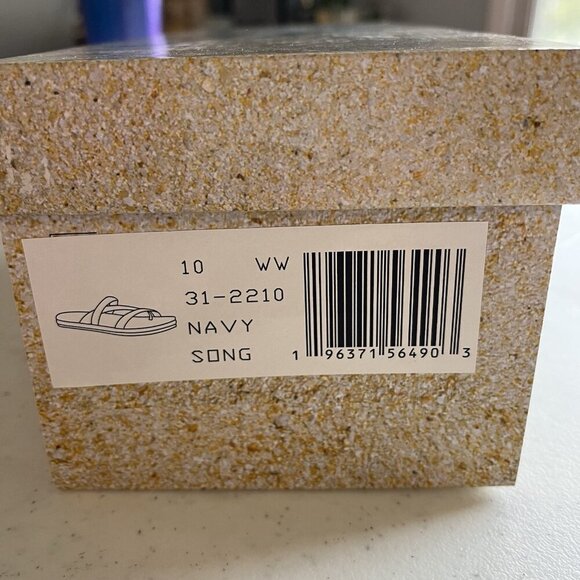 Easy Street Black‎ Sandals 10 - Picture 6 of 6